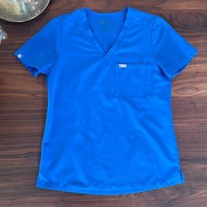 Figs one pocket scrub top